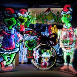 Dr Seuss Grinch Hand In Bauble Infinity Light - 56cm -Santa Decorate Shop XGR91NF DR SEUSS GRINCH HAND IN BAUBLE INFINITY LIGHT C 56334.1695600494