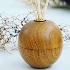 Christmas Oil - Snowflake Juniper Berries And Cinnamon - 100ml -Santa Decorate Shop apitua2fj 28250.1641046310